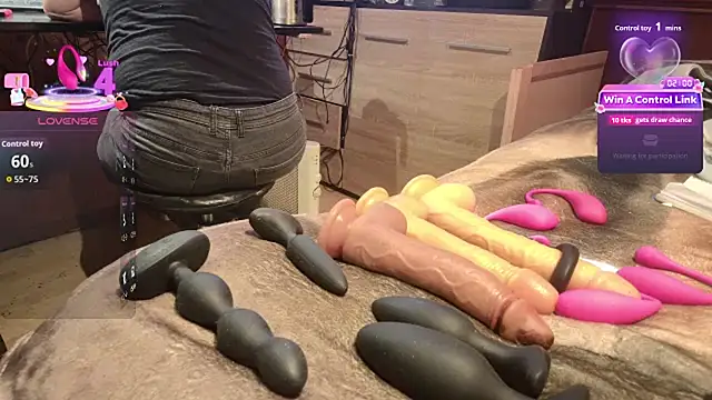misteryman1956 online show from June 2026 08:57:01 AM