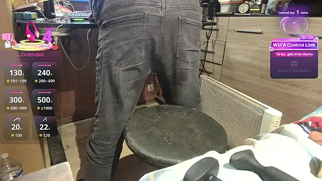 Snapshot of misteryman1956 chatting on March 2026 09:32:02 AM misteryman1956 online show from March 2026 09:32:02 AM