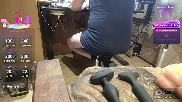 misteryman1956 online show from June 2026 05:35:01 AM
