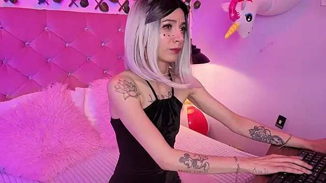 lauren evans96 online show from March 2026 04:26:02 AM