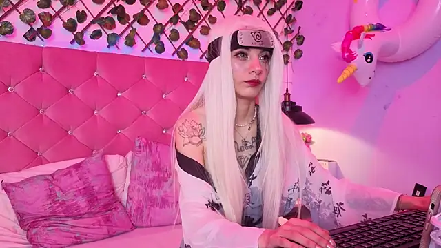 lauren evans96 online show from April 2026 03:57:01 AM