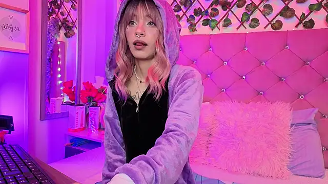 lauren evans96 online show from February 2026 02:20:02 AM