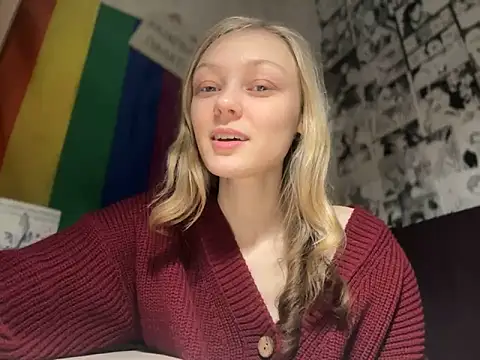 Snapshot of Midnight_Mystery chatting on December 2024 01:01:02 PM Midnight Mystery online show from December 2024 01:01:02 PM