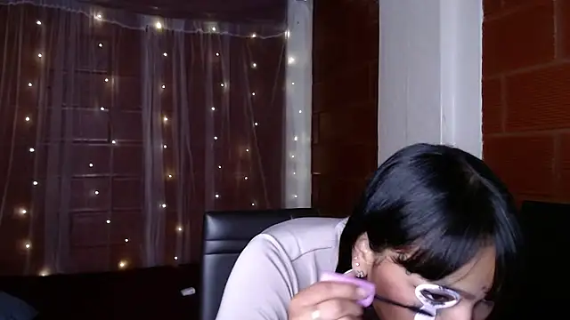 Snapshot of Priyalakshmi_ chatting on September 2025 11:43:01 AM Priyalakshmi online show from September 2025 11:43:01 AM