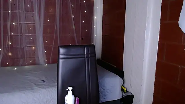 Snapshot of Priyalakshmi_ chatting on September 2025 11:49:01 AM Priyalakshmi online show from September 2025 11:49:01 AM