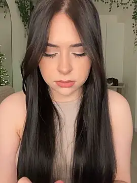  SweetCandyy online show from February 2026 07:25:01 PM