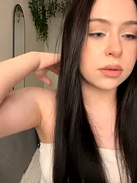  SweetCandyy online show from September 2025 07:42:01 PM