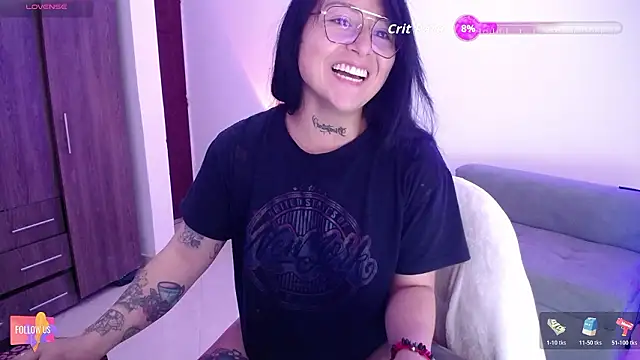 sweet velvett online show from March 2026 06:15:02 PM