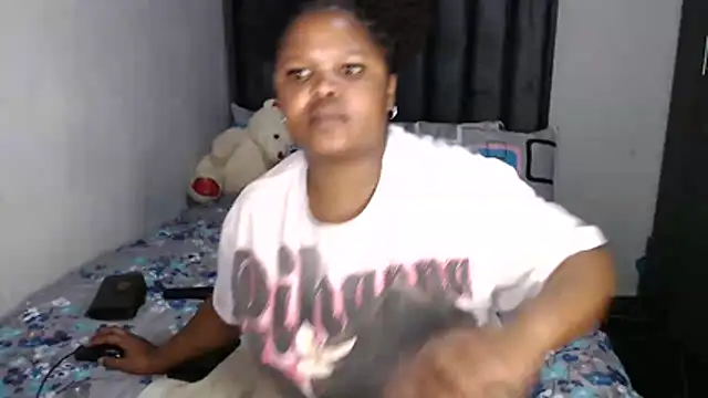 Snapshot of BootyliciousbustyX33 chatting on June 2026 04:29:01 PM BootyliciousbustyX33 online show from June 2026 04:29:01 PM