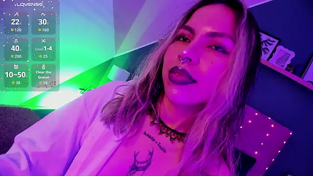 delilah fix online show from November 2025 05:23:01 AM