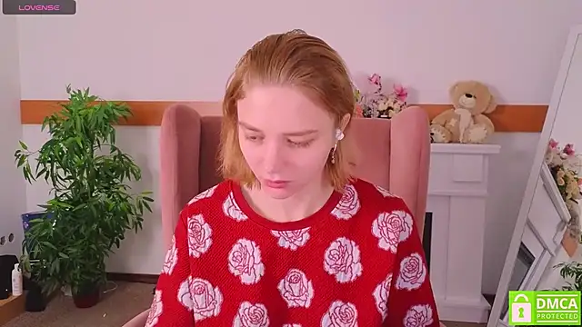 MirraBellanta online show from November 2025 09:59:02 PM