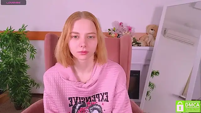 MirraBellanta online show from December 2025 09:36:02 PM