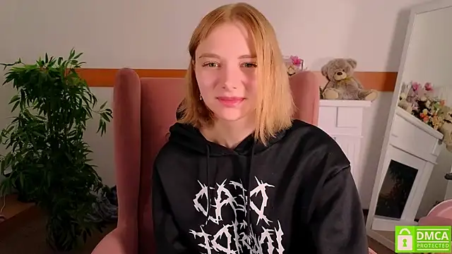 MirraBellanta online show from November 2025 11:09:01 PM