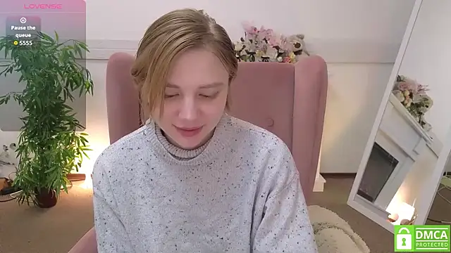 Snapshot of MirraBellanta chatting on April 2026 11:31:01 PM MirraBellanta online show from April 2026 11:31:01 PM