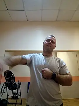 Snapshot of Crek666 chatting on February 2025 07:38:02 AM Crek666 online show from February 2025 07:38:02 AM