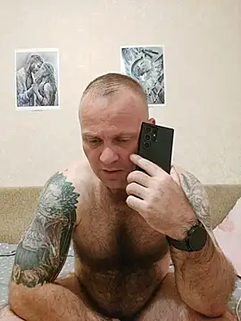 Snapshot of Crek666 chatting on June 2026 04:05:01 PM Crek666 online show from June 2026 04:05:01 PM