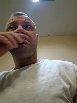 Snapshot of Crek666 chatting on February 2025 06:29:01 AM Crek666 online show from February 2025 06:29:01 AM