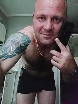 Snapshot of Crek666 chatting on June 2026 04:56:02 PM Crek666 online show from June 2026 04:56:02 PM