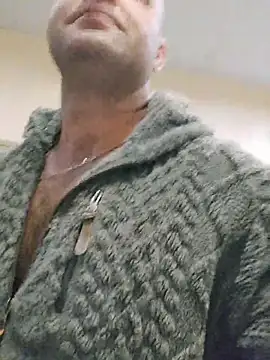 Crek666 online show from April 2026 03:30:02 AM