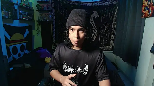 Snapshot of kairozz chatting on February 2026 07:22:01 PM kairozz online show from February 2026 07:22:01 PM