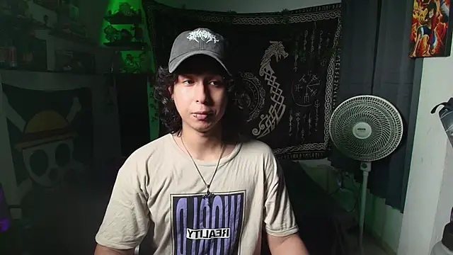 Snapshot of kairozz chatting on January 2026 06:45:01 PM kairozz online show from January 2026 06:45:01 PM