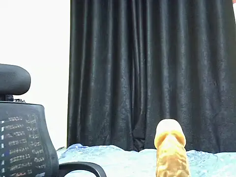 Snapshot of Horny-slut_ chatting on July 2026 03:17:01 AM Horny-slut online show from July 2026 03:17:01 AM