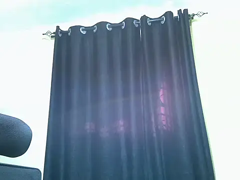 Horny-slut  online show from November 2025 12:33:02 PM