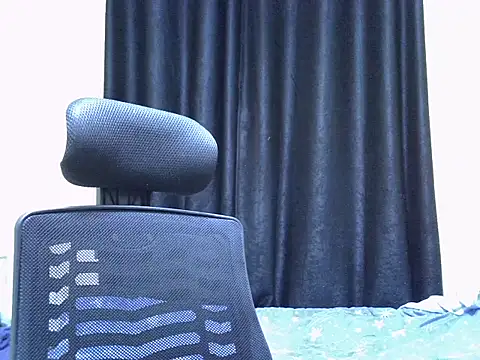 Horny-slut  online show from November 2025 04:33:02 PM