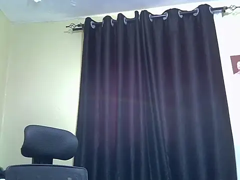 Snapshot of Horny-slut_ chatting on July 2026 01:41:02 PM Horny-slut online show from July 2026 01:41:02 PM