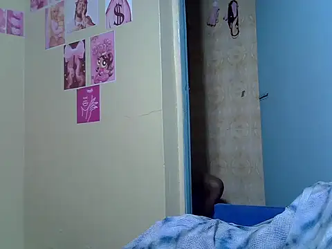 Snapshot of Horny-slut_ chatting on June 2026 12:49:01 AM Horny-slut online show from June 2026 12:49:01 AM