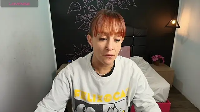 Snapshot of NatashaMason_ chatting on October 2025 11:42:02 AM NatashaMason online show from October 2025 11:42:02 AM