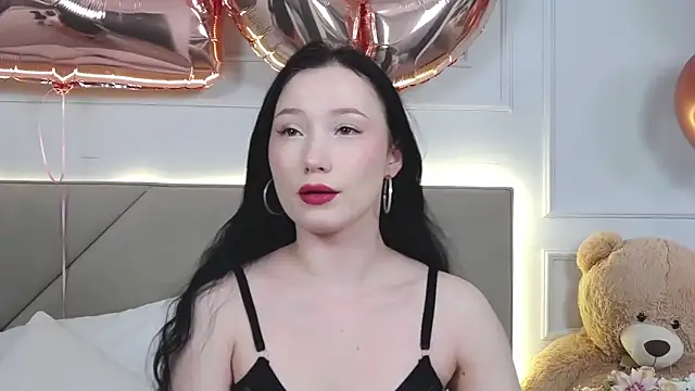 LeilaLow online show from February 2025 12:17:02 PM