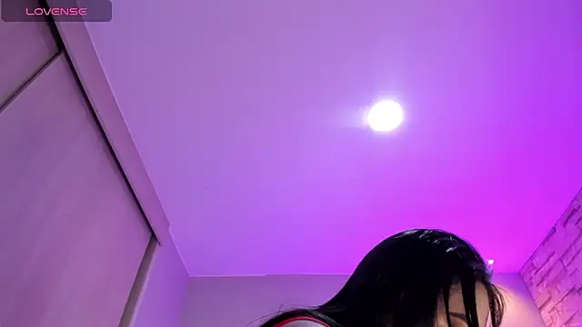 nicole  parker1 online show from June 2026 01:38:02 PM
