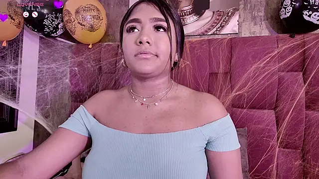 nicole  parker1 online show from October 2025 09:20:02 AM