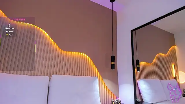 RenataJhonson  online show from March 2026 06:29:02 AM