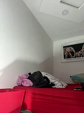 linatarens online show from March 2025 01:32:02 AM