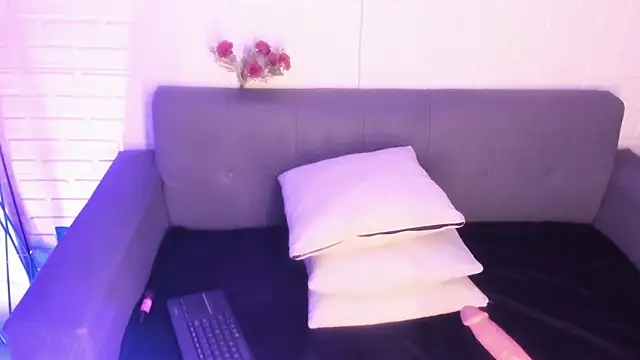 karina gomez 18 online show from November 2025 11:36:02 AM