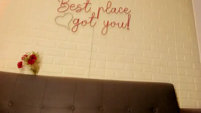 Snapshot of karina_gomez_18 chatting on February 2026 12:26:01 PM karina gomez 18 online show from February 2026 12:26:01 PM