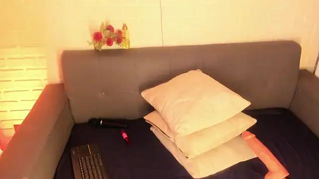 karina gomez 18 online show from November 2025 12:31:01 PM