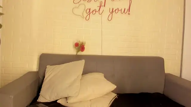 Snapshot of karina_gomez_18 chatting on January 2026 11:38:01 AM karina gomez 18 online show from January 2026 11:38:01 AM