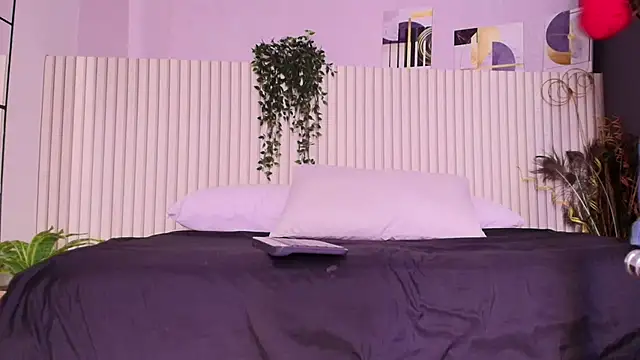 karina gomez 18 online show from June 2026 11:33:01 AM