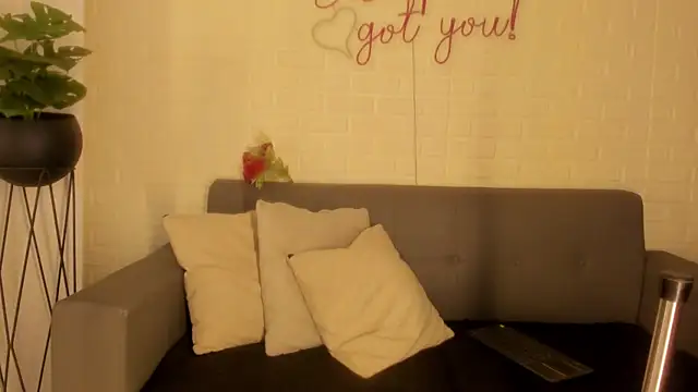 Snapshot of karina_gomez_18 chatting on January 2026 11:47:01 AM karina gomez 18 online show from January 2026 11:47:01 AM