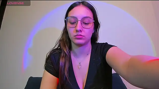 Snapshot of nataliepeterson chatting on December 2024 04:09:01 AM nataliepeterson online show from December 2024 04:09:01 AM