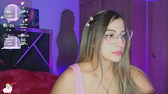 Issabela G1 online show from December 2025 02:49:01 AM