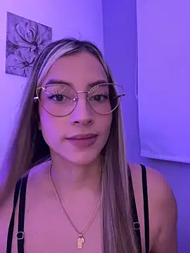 Issabela G1 online show from May 2026 03:16:01 AM