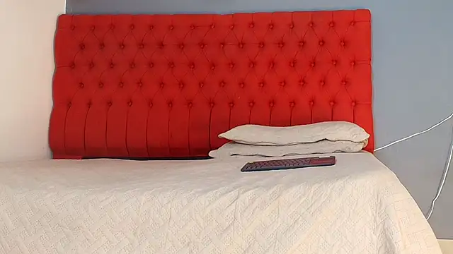 julieta aguilar1 online show from February 2026 07:04:02 PM