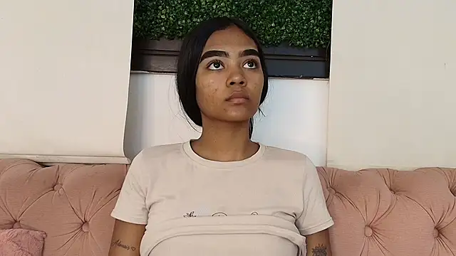 julieta aguilar1 online show from November 2025 06:52:01 PM