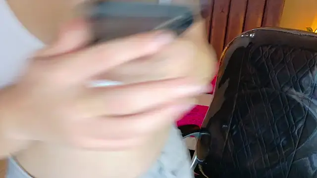 Charlotte Olsen  online show from March 2026 08:05:01 PM