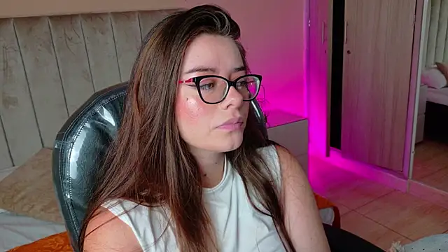 Snapshot of Charlotte_Olsen_ chatting on June 2026 07:52:02 PM Charlotte Olsen online show from June 2026 07:52:02 PM