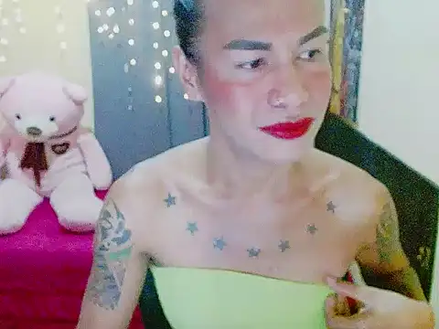 Snapshot of Indaypakay_ts chatting on November 2025 10:13:02 PM Indaypakay ts online show from November 2025 10:13:02 PM